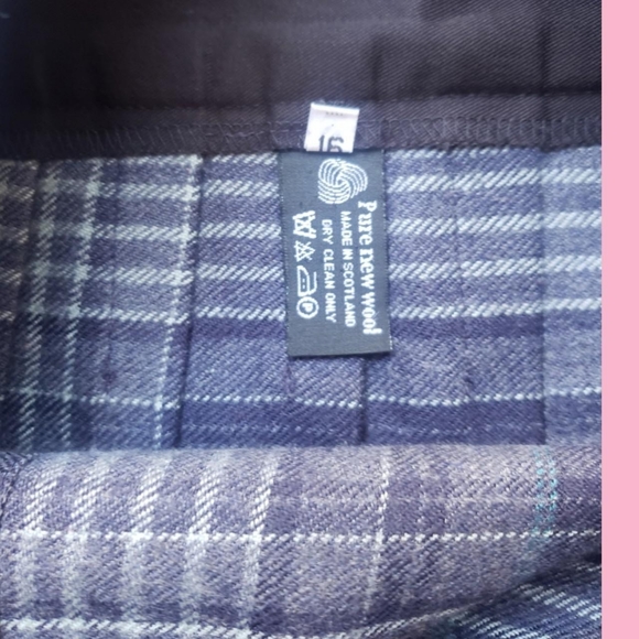 Pure New wool skirt - Picture 2 of 2